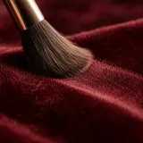 Single Velvet Brush Stroke