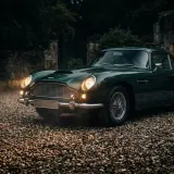 Classic Car Arrives on Gravel and Stops sound effect artwork